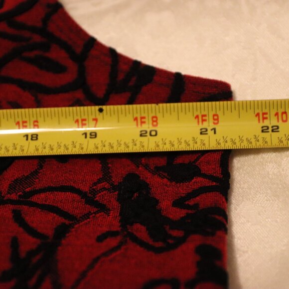 Beautiful Red and Black Chico's Travelers Tank Size 3 (XL) - Picture 6 of 12